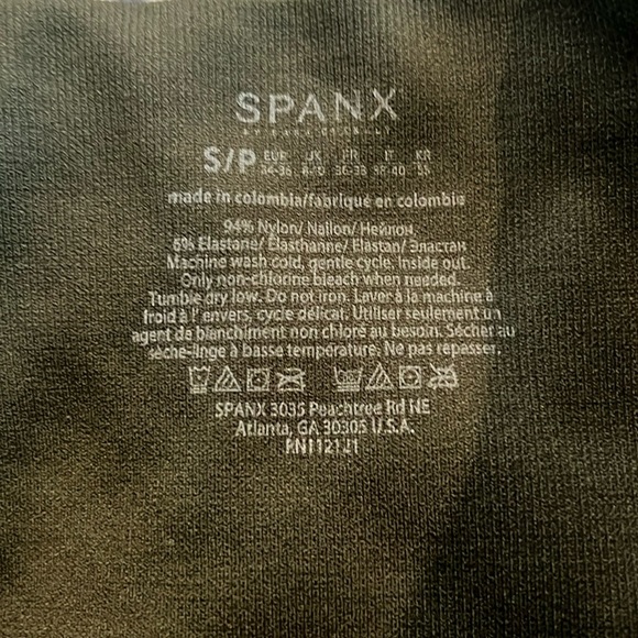 SPANX green camo Seamless Shaping Leggings - Picture 8 of 9